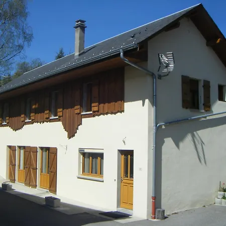 Pres D'annecy Et Geneve Apartmán *
